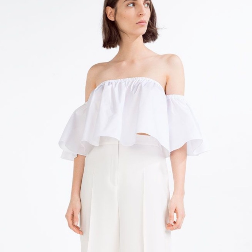 Zara off shoulder crop top - brand new.